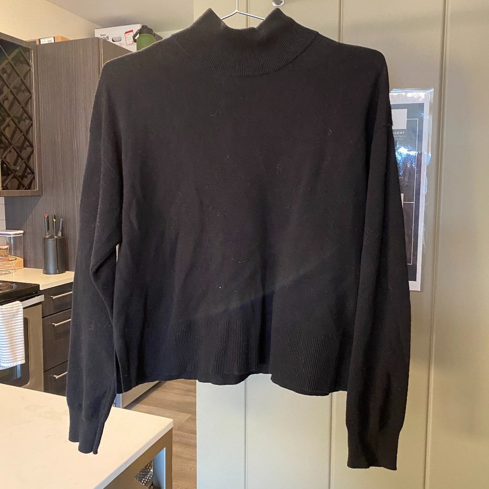 & Other Stories Mock Neck Cropped Sweater Black